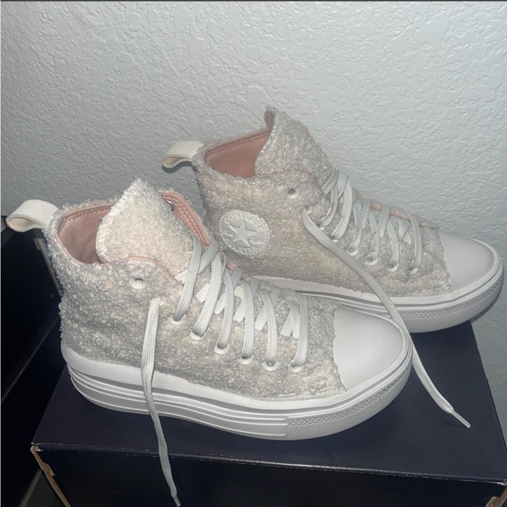 Converse Sherpa High-Top Sneakers - Cream and White